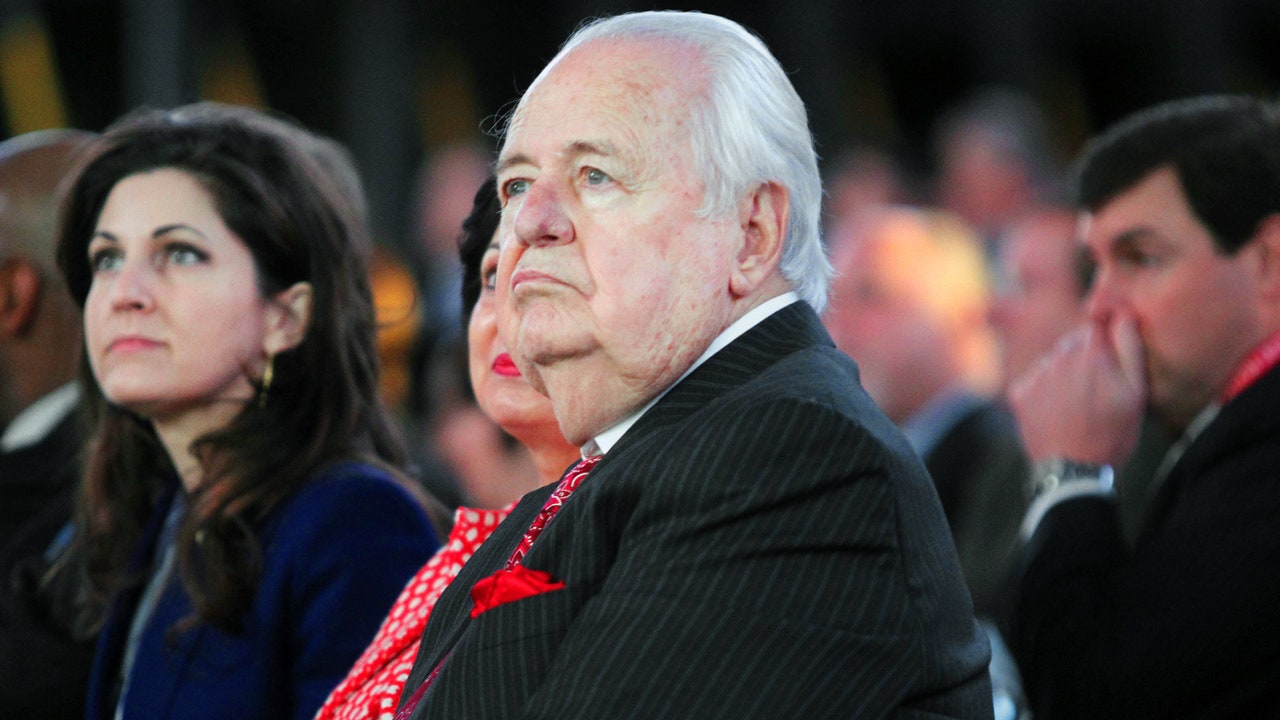 Heirs of Saints, Pelicans owner Benson renew calls for psych exam